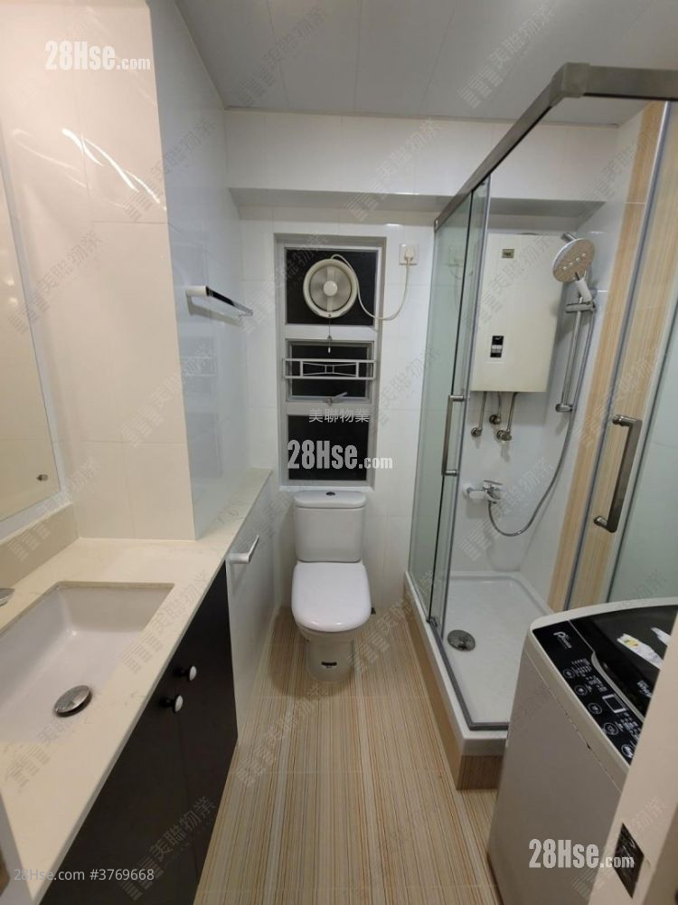 Sun Kwai Hing Gardens Sell 3 Bedrooms , 1 Bathroom 570 ft²