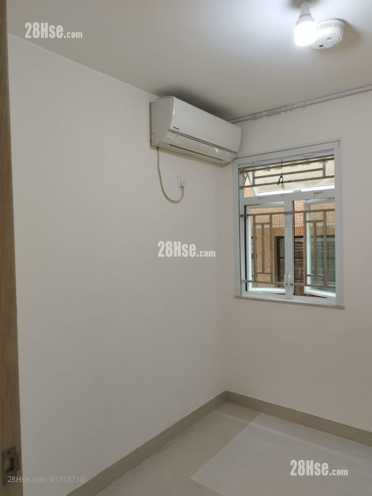 村屋 租盤 3 房 , 2 浴室