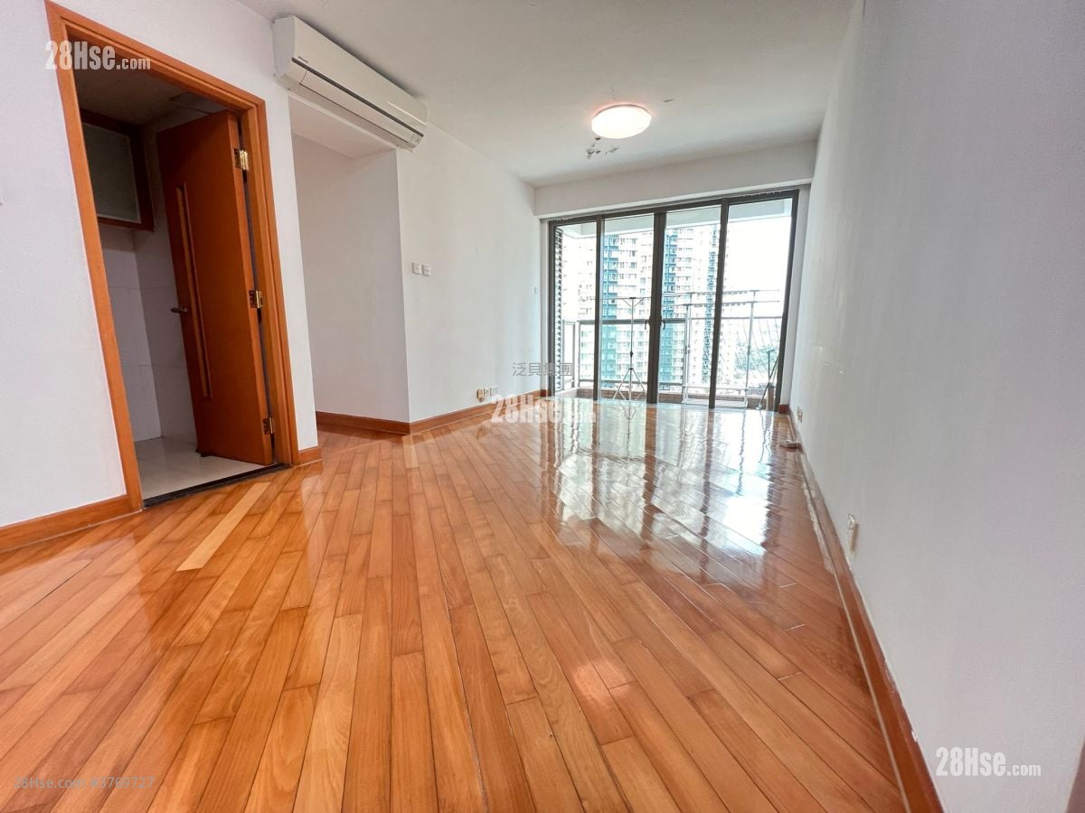 君傲湾 售盘 3 房 , 1 浴室 618 平方尺