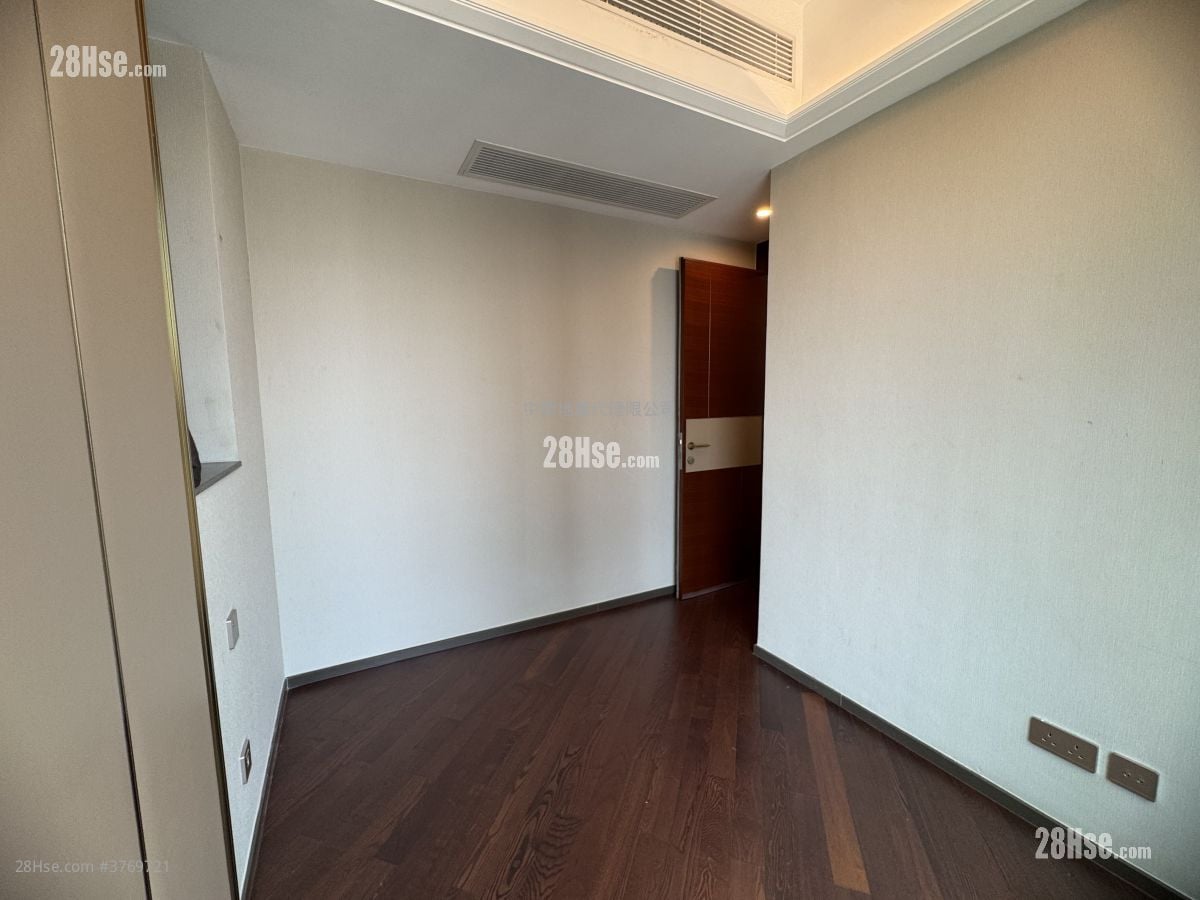 睿峰 售盘 2 房 408 平方尺