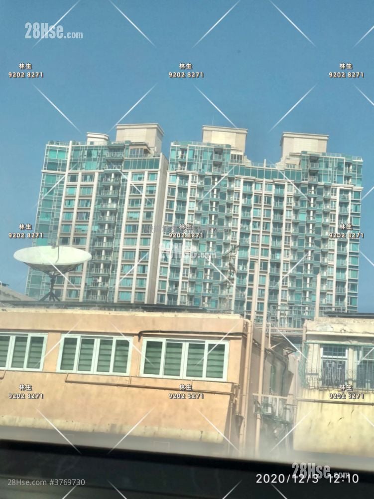 Man Fai Building Sell 3 Bedrooms , 1 Bathroom 750 ft²