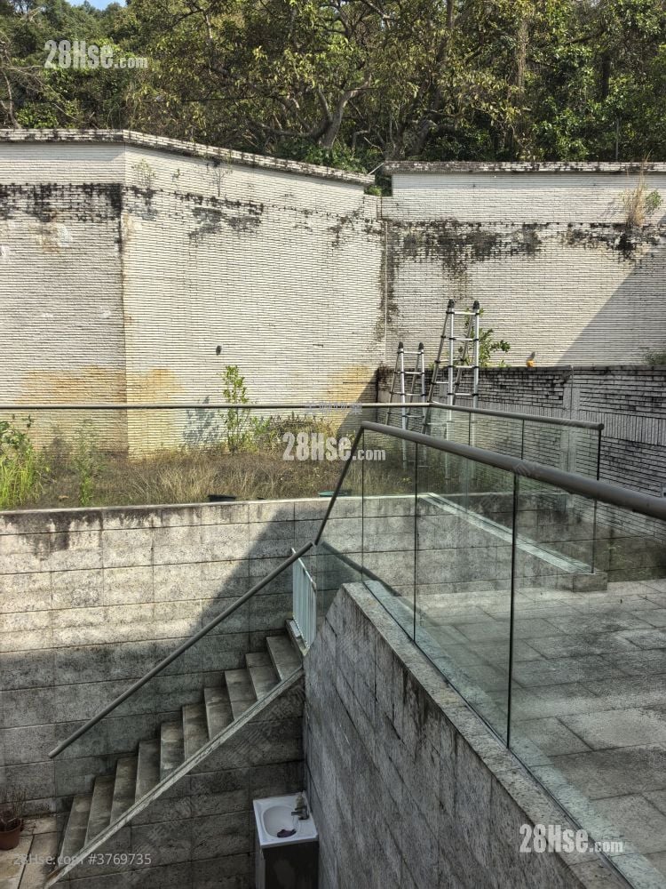 The Green Sell 4 Bedrooms 2,039 ft²