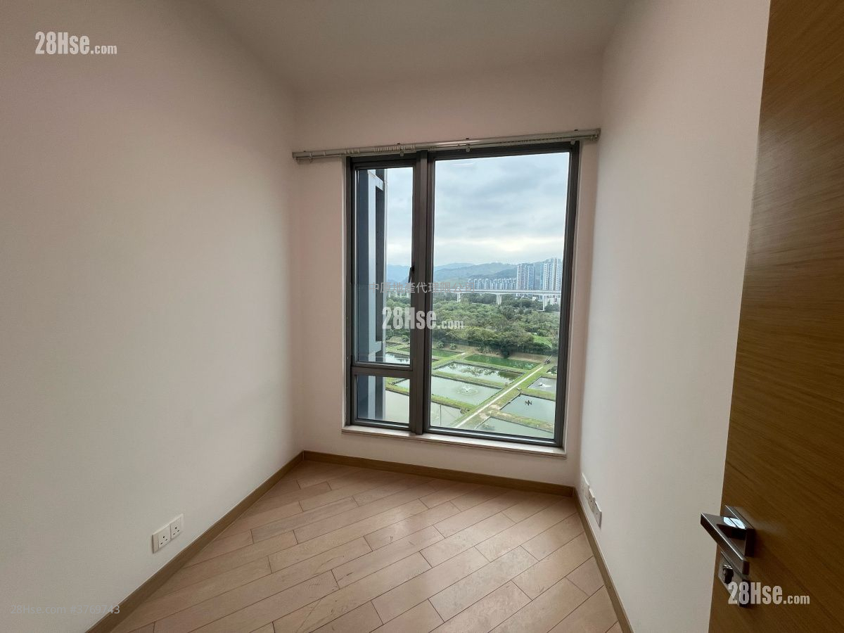 Park Yoho Sell 3 Bedrooms , 1 Bathroom 608 ft²