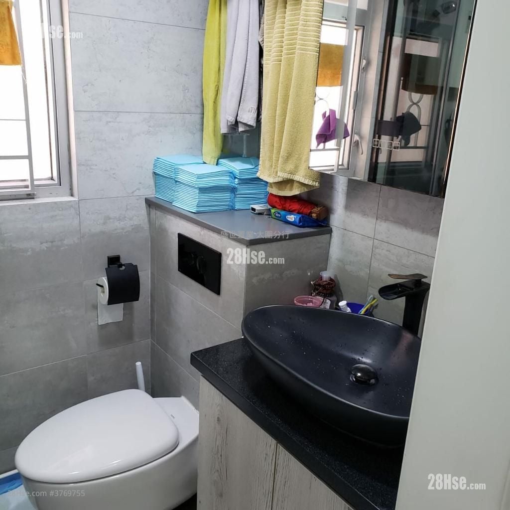 Carado Garden Sell 3 Bedrooms , 1 Bathroom