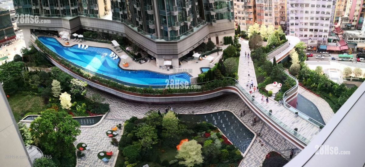 Grand Central Sell 2 Bedrooms 485 ft²