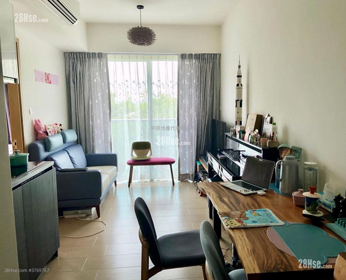 Park Yoho Sell 2 Bedrooms , 1 Bathroom 405 ft²