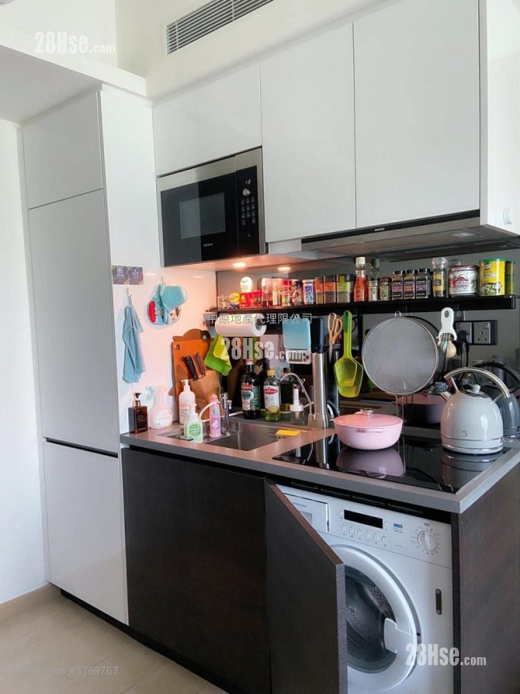 Park Yoho Sell 2 Bedrooms , 1 Bathroom 405 ft²