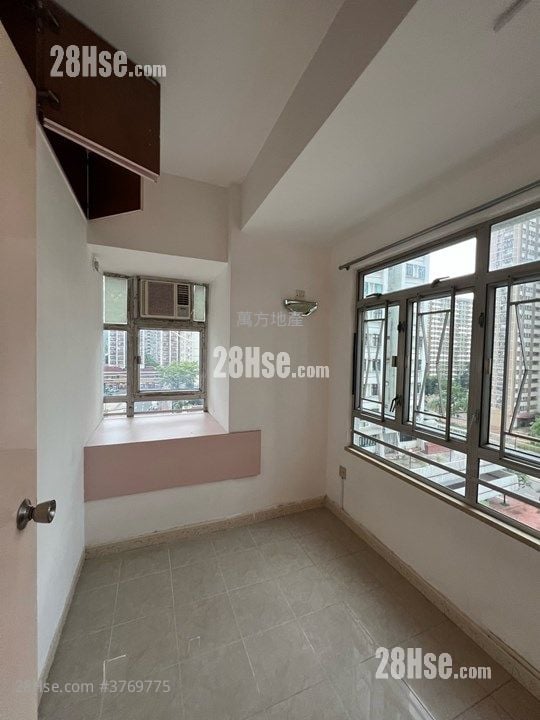 Garden Rivera Sell 1 Bedroom , 1 Bathroom 242 ft²