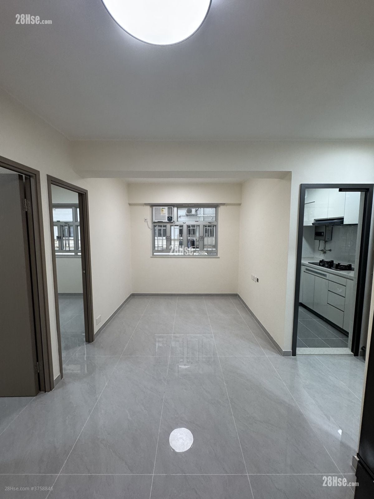 Whampoa Estate Sell 2 Bedrooms , 1 Bathroom 401 ft²