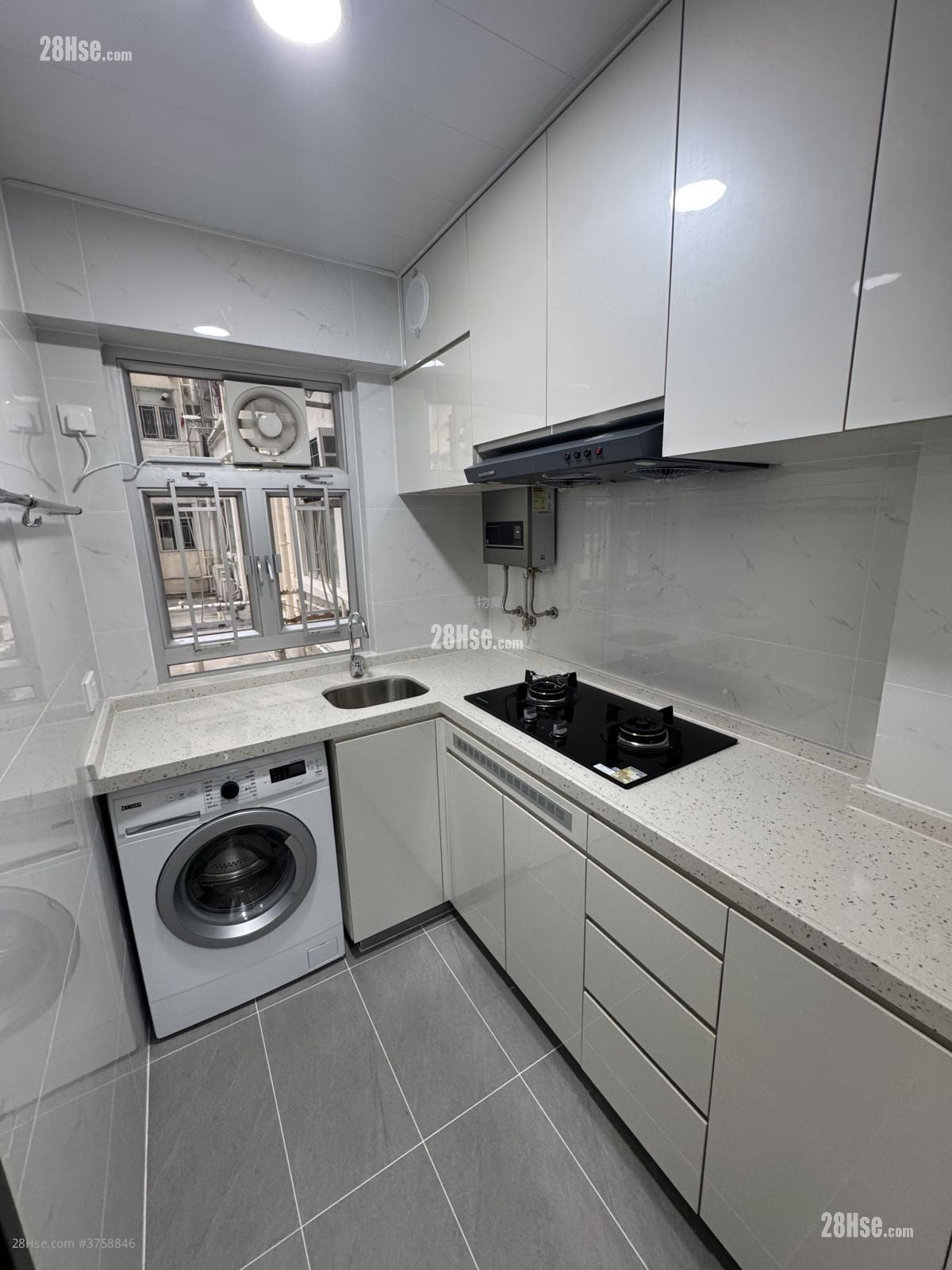 Whampoa Estate Sell 2 Bedrooms , 1 Bathroom 401 ft²