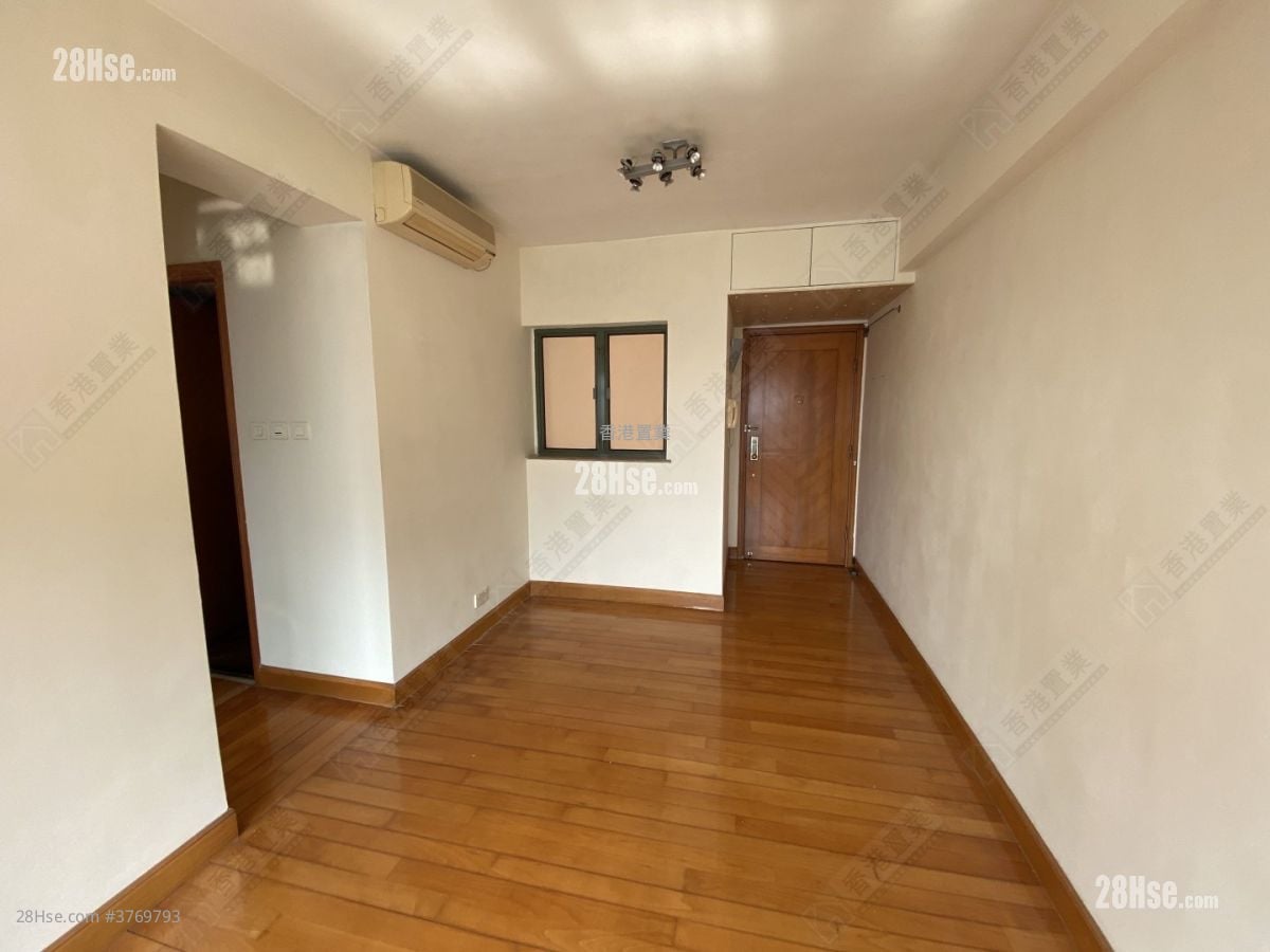 Park Avenue Sell 2 Bedrooms , 1 Bathroom 449 ft²