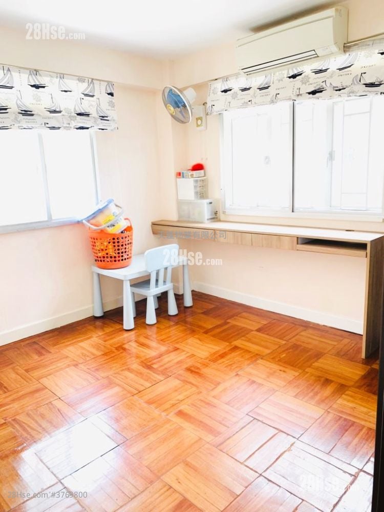 元朗村屋 售盘 3 房 , 1 浴室 700 平方尺