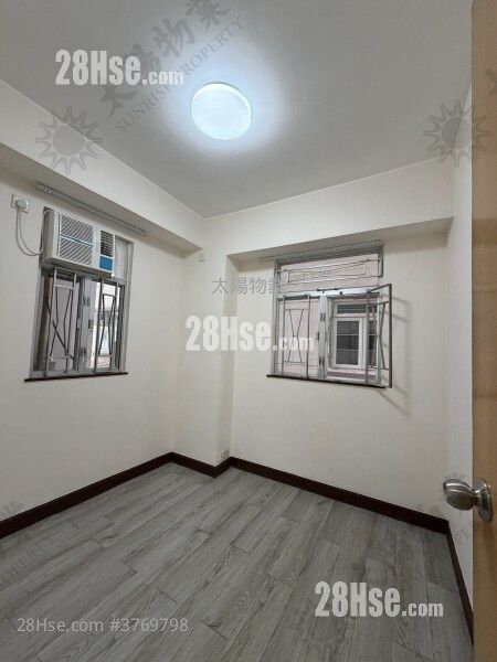 Whampoa Estate Sell 2 Bedrooms 323 ft²