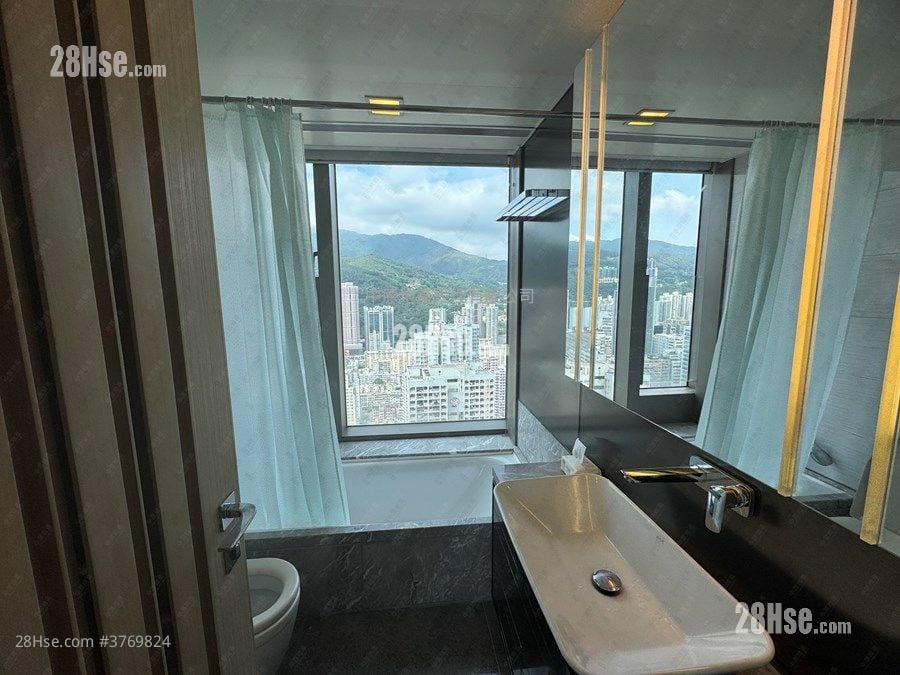 海之恋 售盘 3 房 773 平方尺