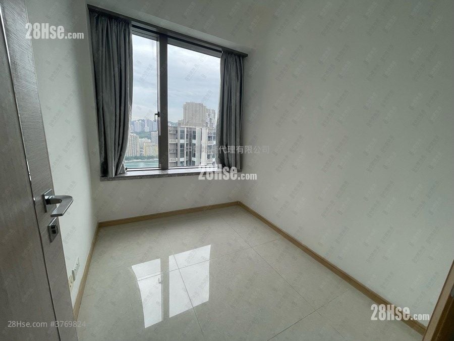 海之恋 售盘 3 房 773 平方尺