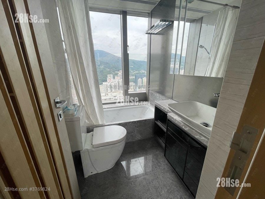 海之恋 售盘 3 房 773 平方尺