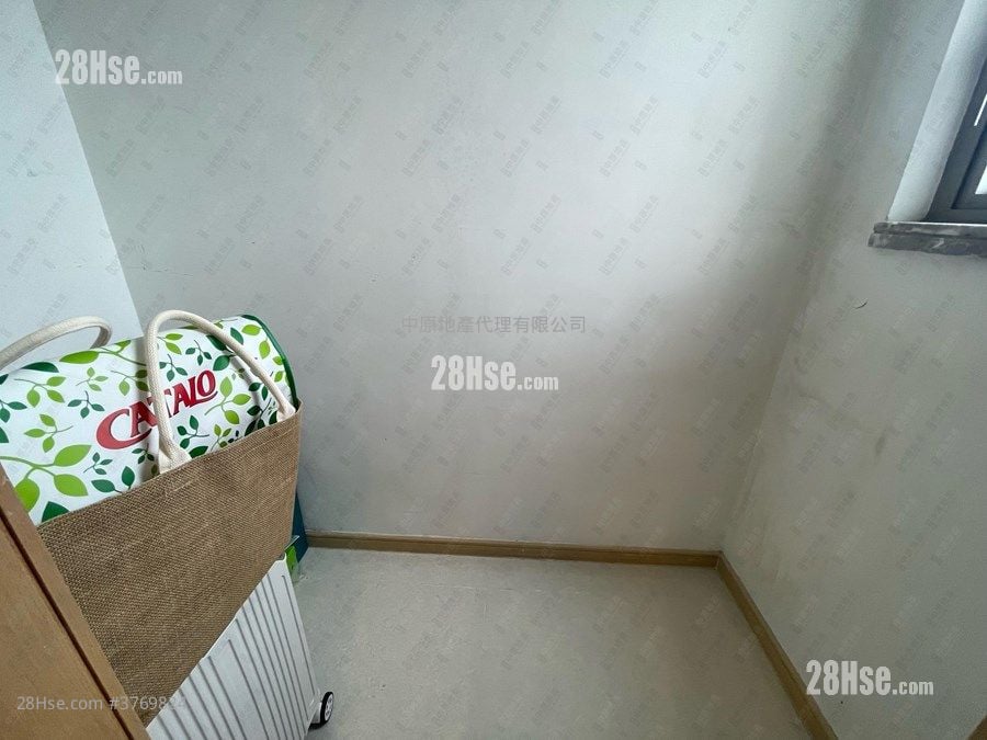 海之恋 售盘 3 房 773 平方尺