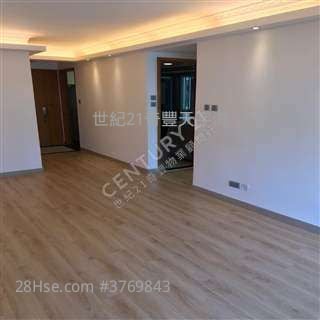  罕有放盤, 蝕讓  Connie 彭小姐 觀瀾雅軒 >間隔四正實用