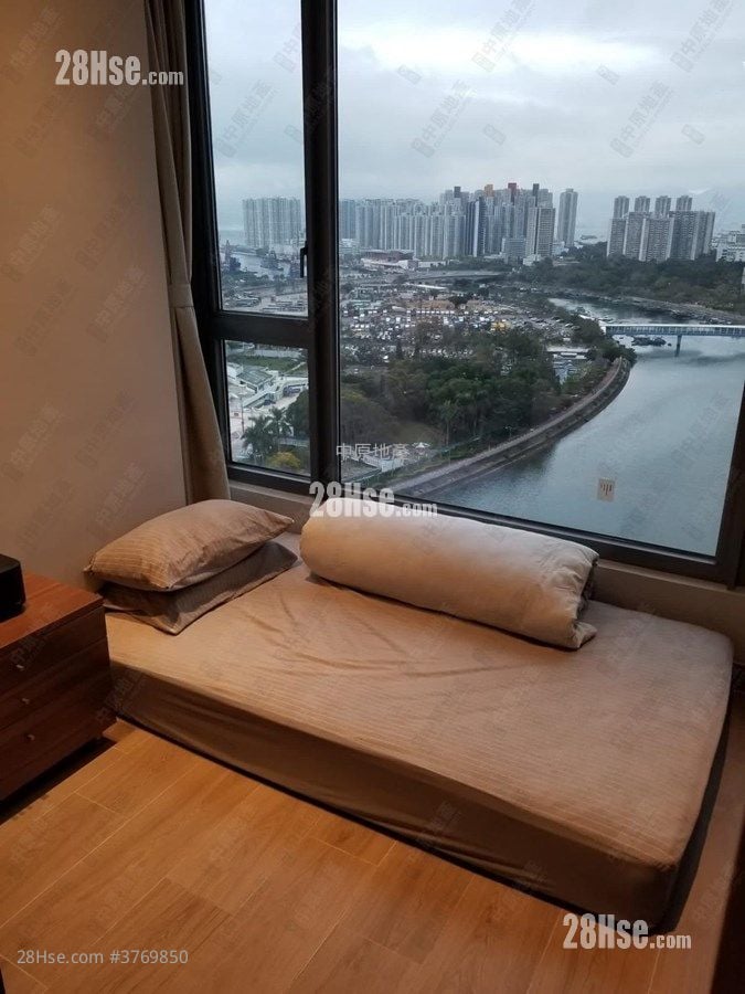 Esplanade Sell 2 Bedrooms , 1 Bathroom 448 ft²