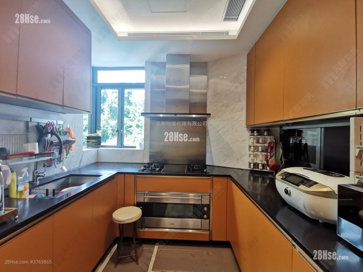 Eden Gate Sell 4 Bedrooms 1,464 ft²