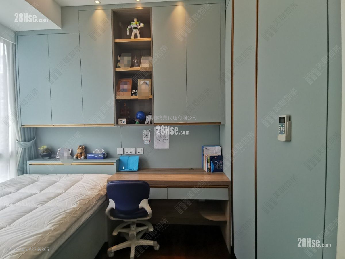 Eden Gate Sell 4 Bedrooms 1,464 ft²