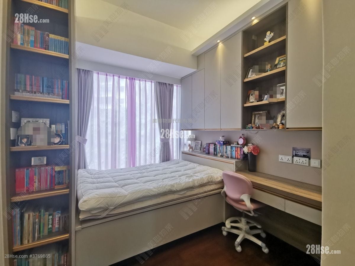 Eden Gate Sell 4 Bedrooms 1,464 ft²