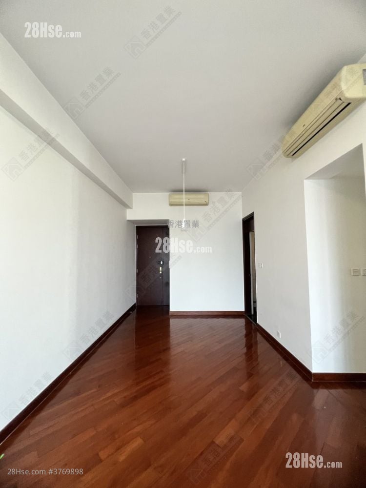 一号银海 售盘 3 房 , 2 浴室 746 平方尺