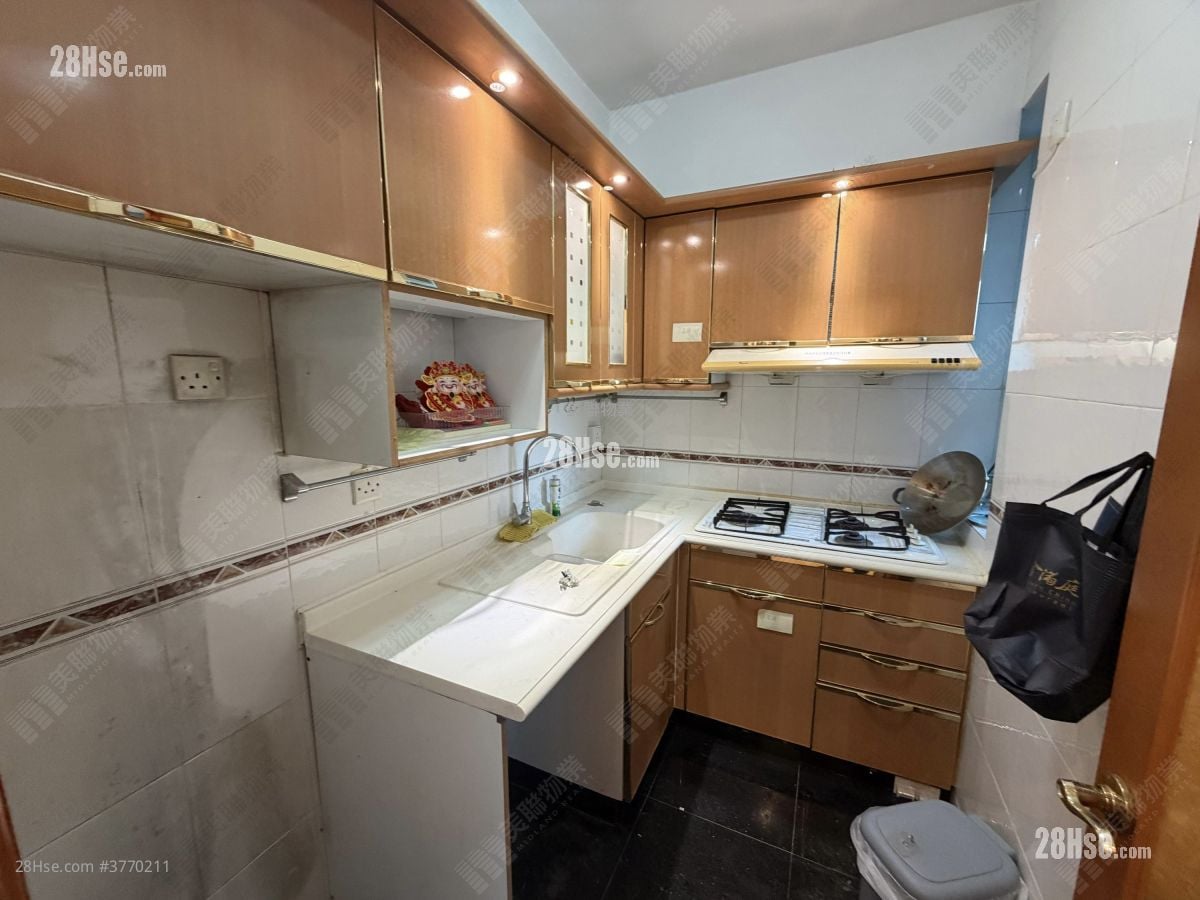 东港城 售盘 2 房 , 1 浴室 463 平方尺