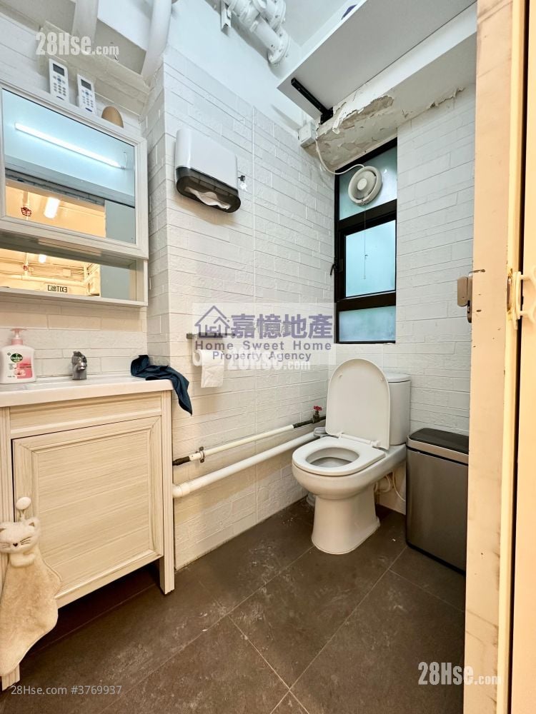 业广商业大厦 租盘 1 厕所