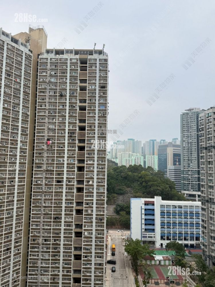 Connie Towers Sell 2 Bedrooms 456 ft²