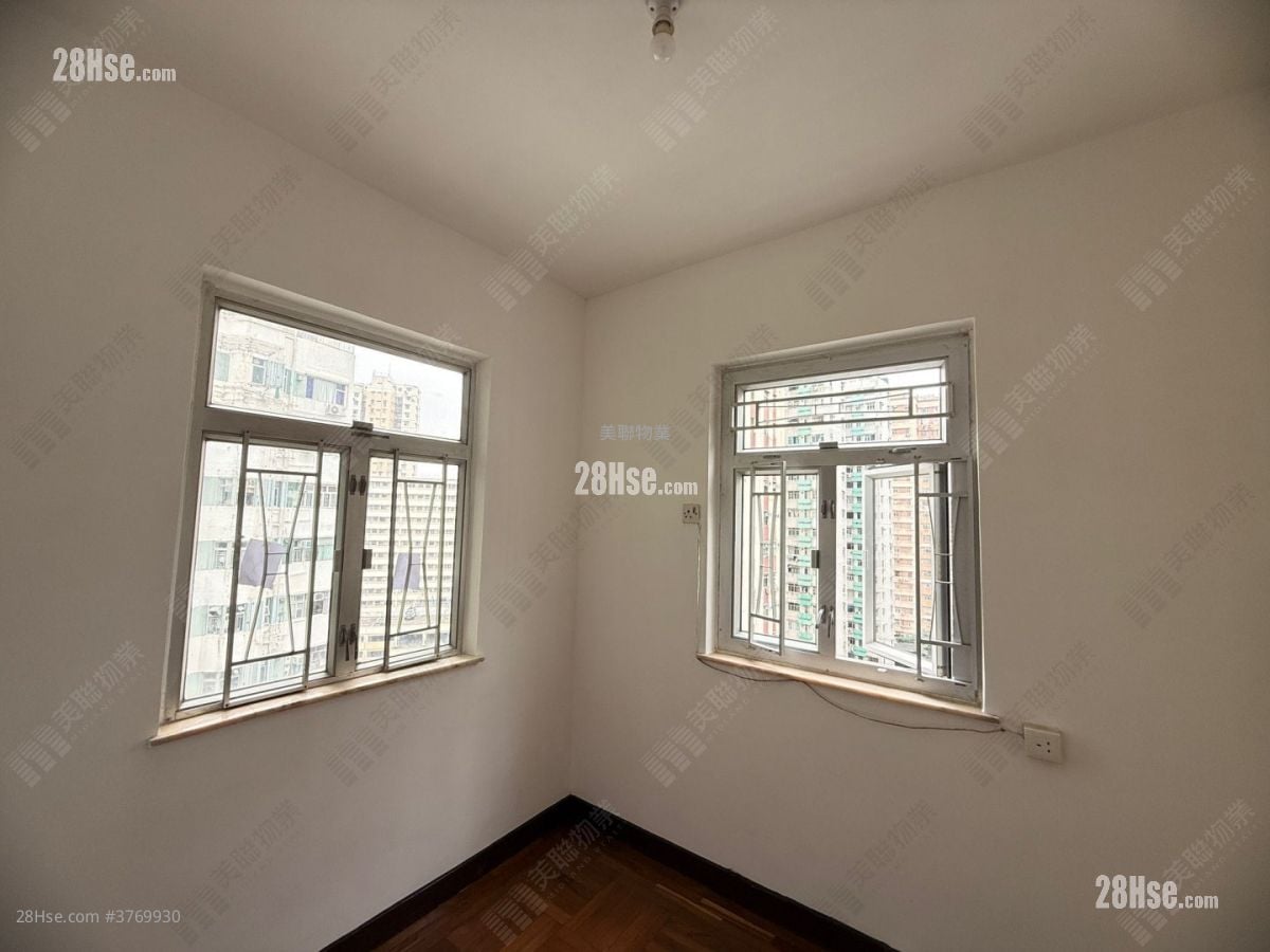 Connie Towers Sell 2 Bedrooms 456 ft²