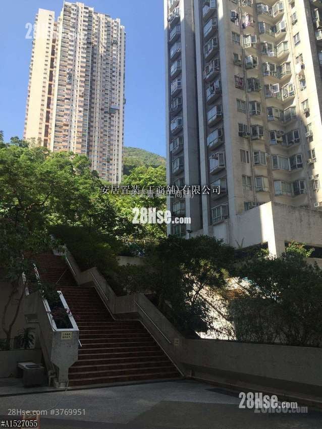 Koway Court Sell 2 Bedrooms , 1 Bathroom 396 ft²