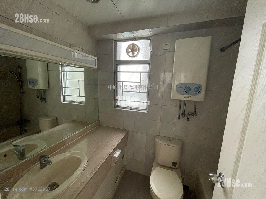 Belvedere Garden Sell 3 Bedrooms 728 ft²