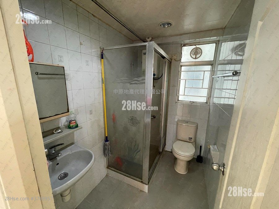 Belvedere Garden Sell 3 Bedrooms 728 ft²