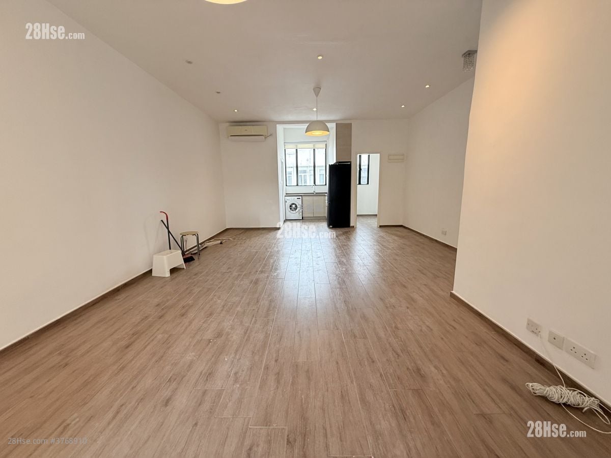Sai Kung Apt Hse Sell 3 Bedrooms 691 ft²