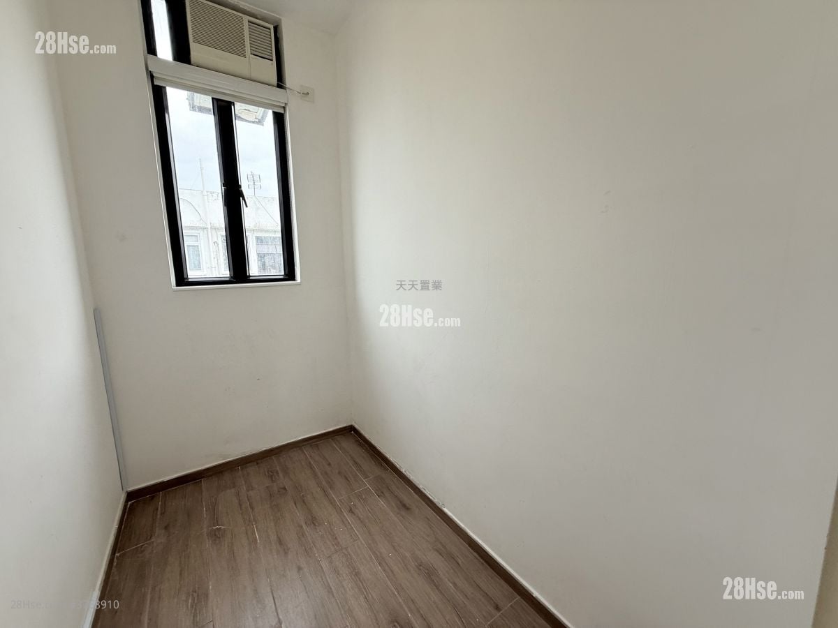 Sai Kung Apt Hse Sell 3 Bedrooms 691 ft²