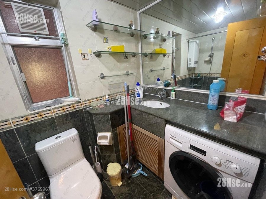 Discovery Park Sell 2 Bedrooms 493 ft²