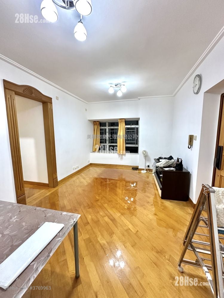 荃景花园 售盘 3 房 , 1 浴室 529 平方尺