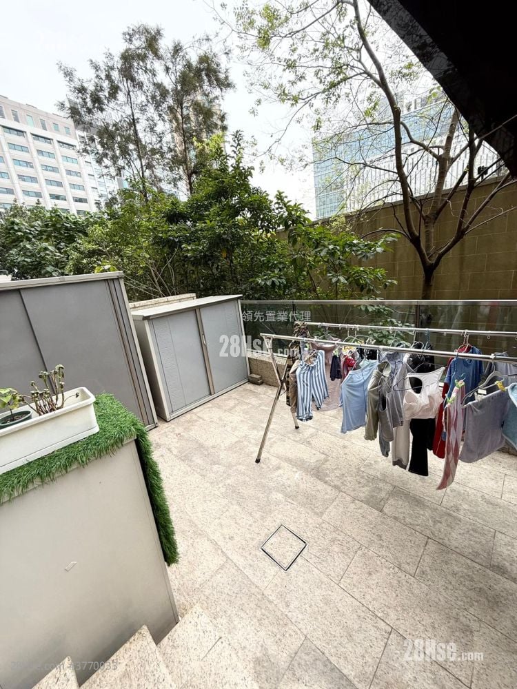 One Homantin 售盘 2 房 , 2 浴室 706 平方尺