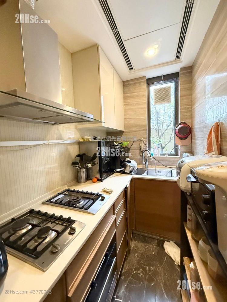 One Homantin 售盘 2 房 , 2 浴室 706 平方尺