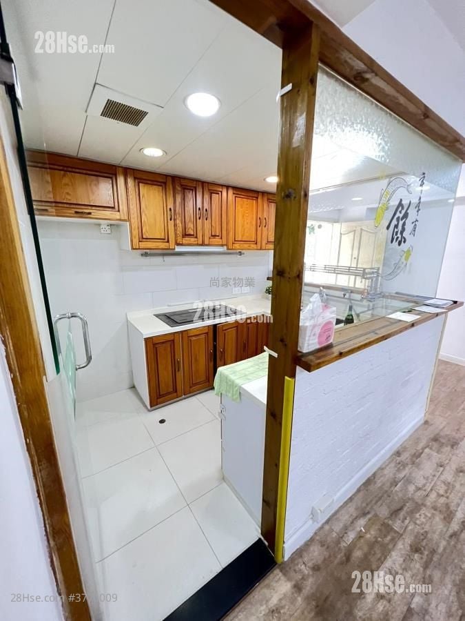 Villa Pinada House Sell 3 Bedrooms , 3 Bathrooms 793 ft²