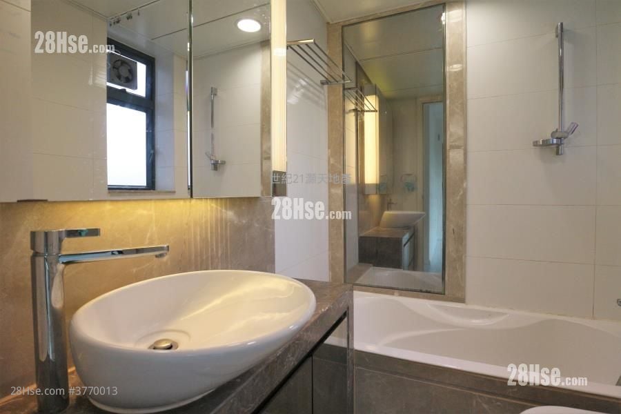 岚山 售盘 3 房 , 2 浴室 739 平方尺