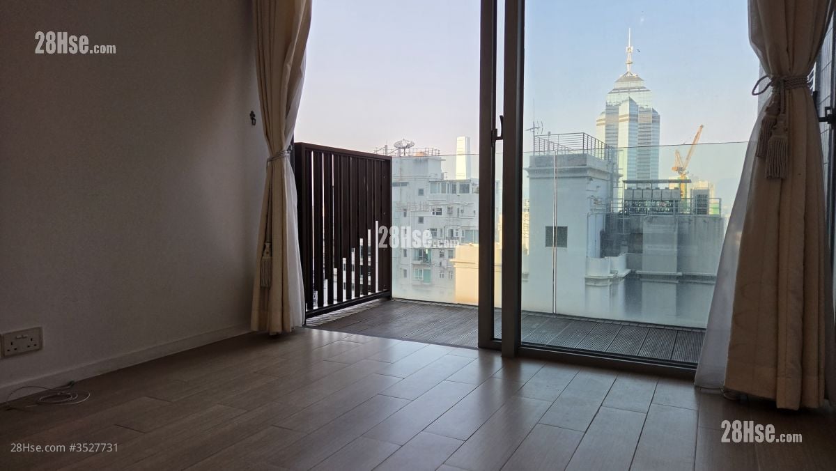 Soho 38 Rental 2 Bedrooms , 1 Bathroom 489 ft²