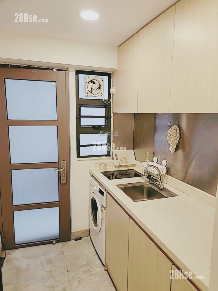 村屋 售盘 开放式间隔 , 1 浴室 380 平方尺