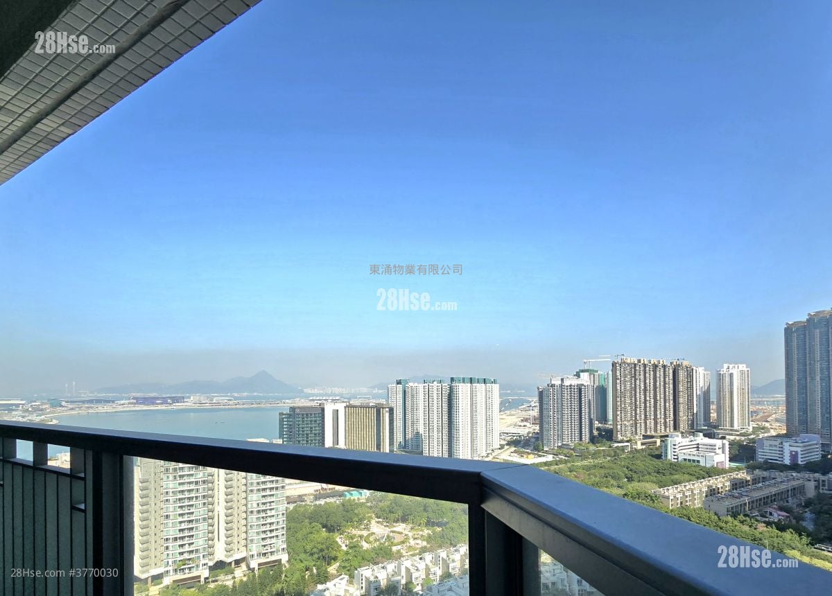 蓝天海岸 售盘 3 房 , 2 浴室 777 平方尺