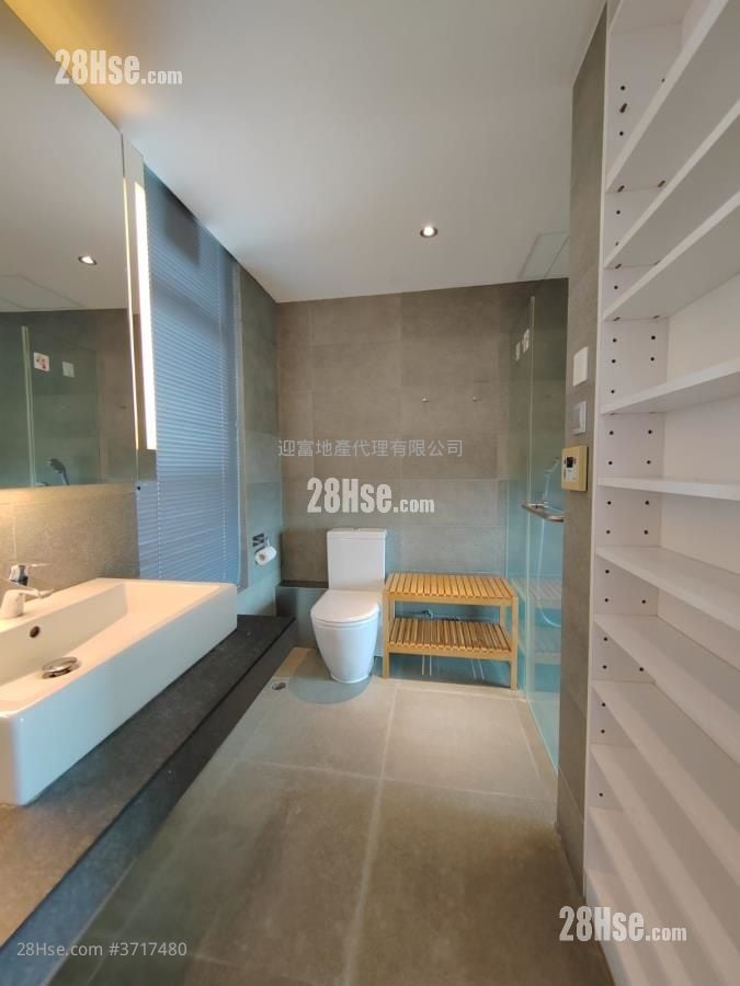 海名轩 售盘 4 房 , 3 浴室 1,600 平方尺