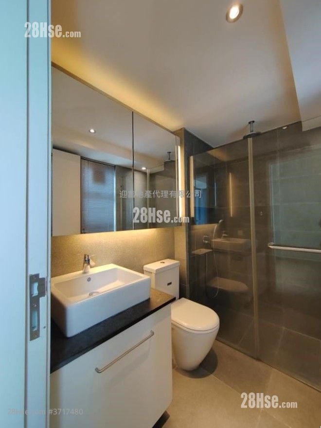 海名轩 售盘 4 房 , 3 浴室 1,600 平方尺