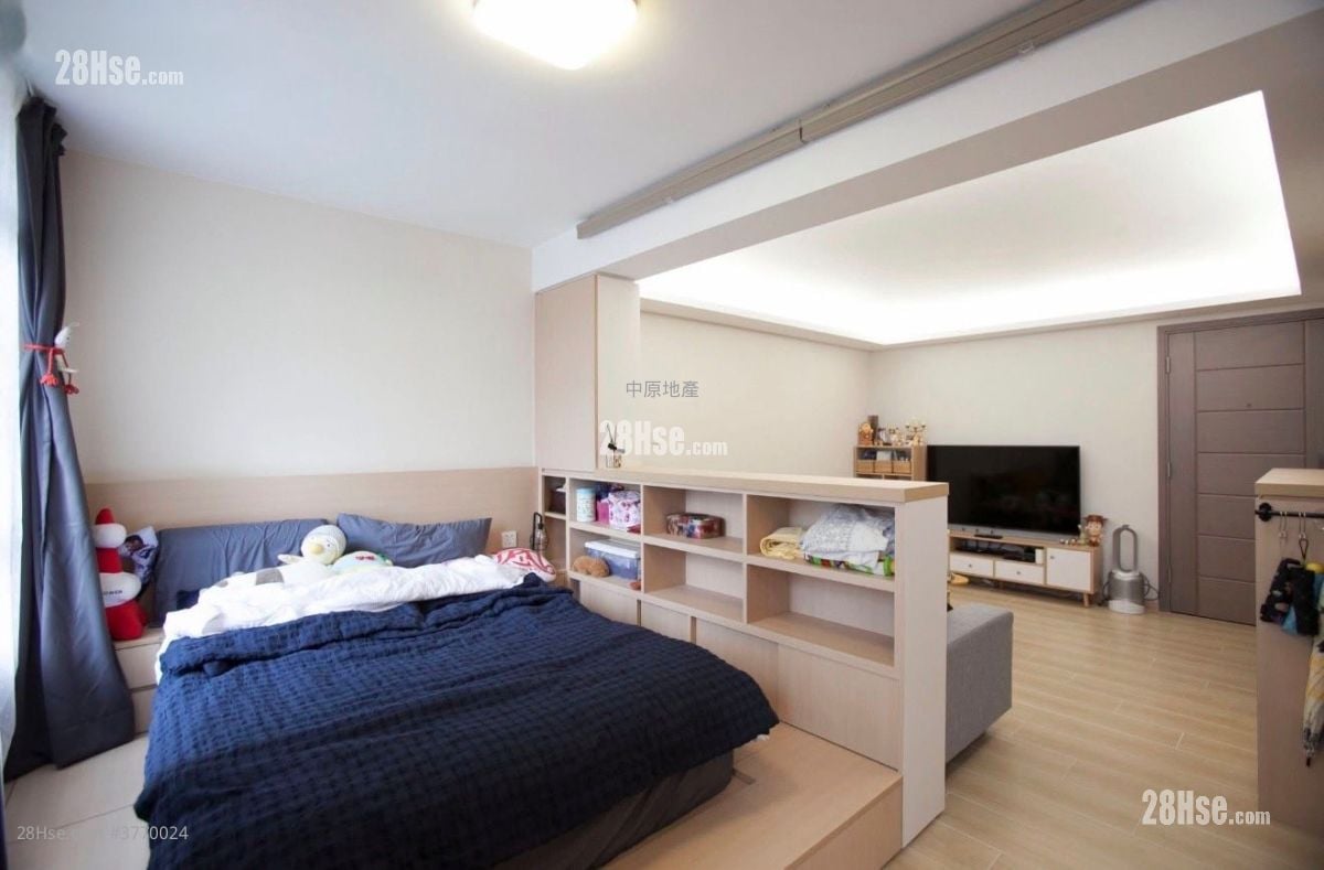 Tin Shing Court Sell 1 Bedroom 429 ft²