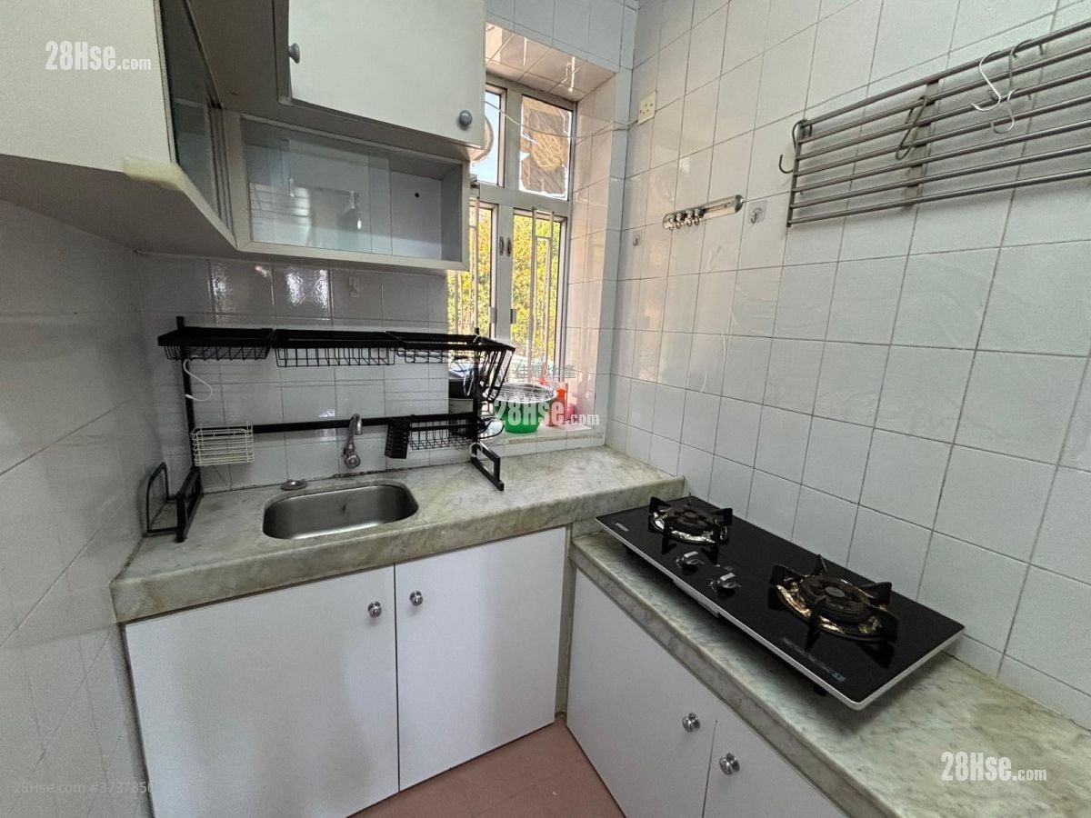 Village Rental 2 Bedrooms , 1 Bathroom