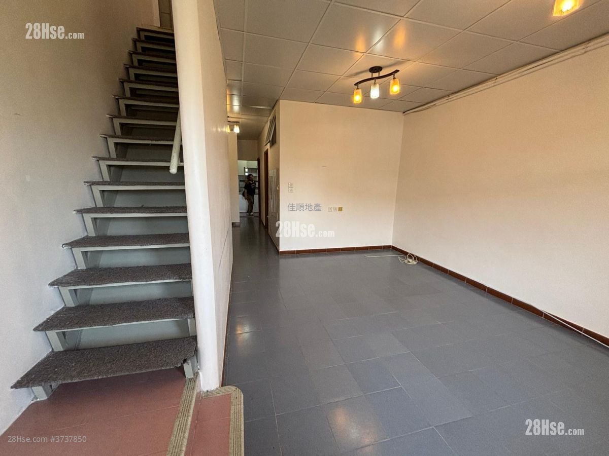 Village Rental 2 Bedrooms , 1 Bathroom